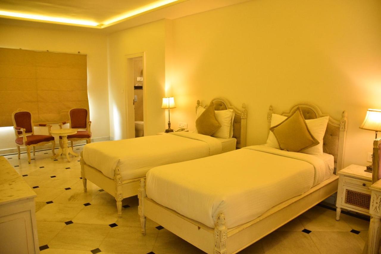 The Kehloor Hotel Udaipur Bagian luar foto