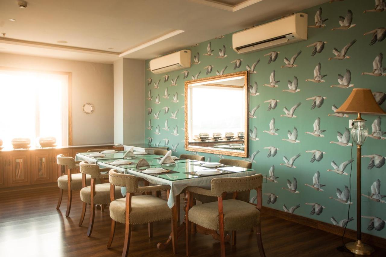 The Kehloor Hotel Udaipur Bagian luar foto