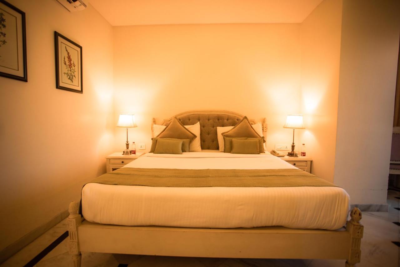 The Kehloor Hotel Udaipur Bagian luar foto